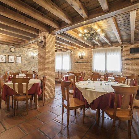 La Casona Del Herrero Navaleno Exterior foto